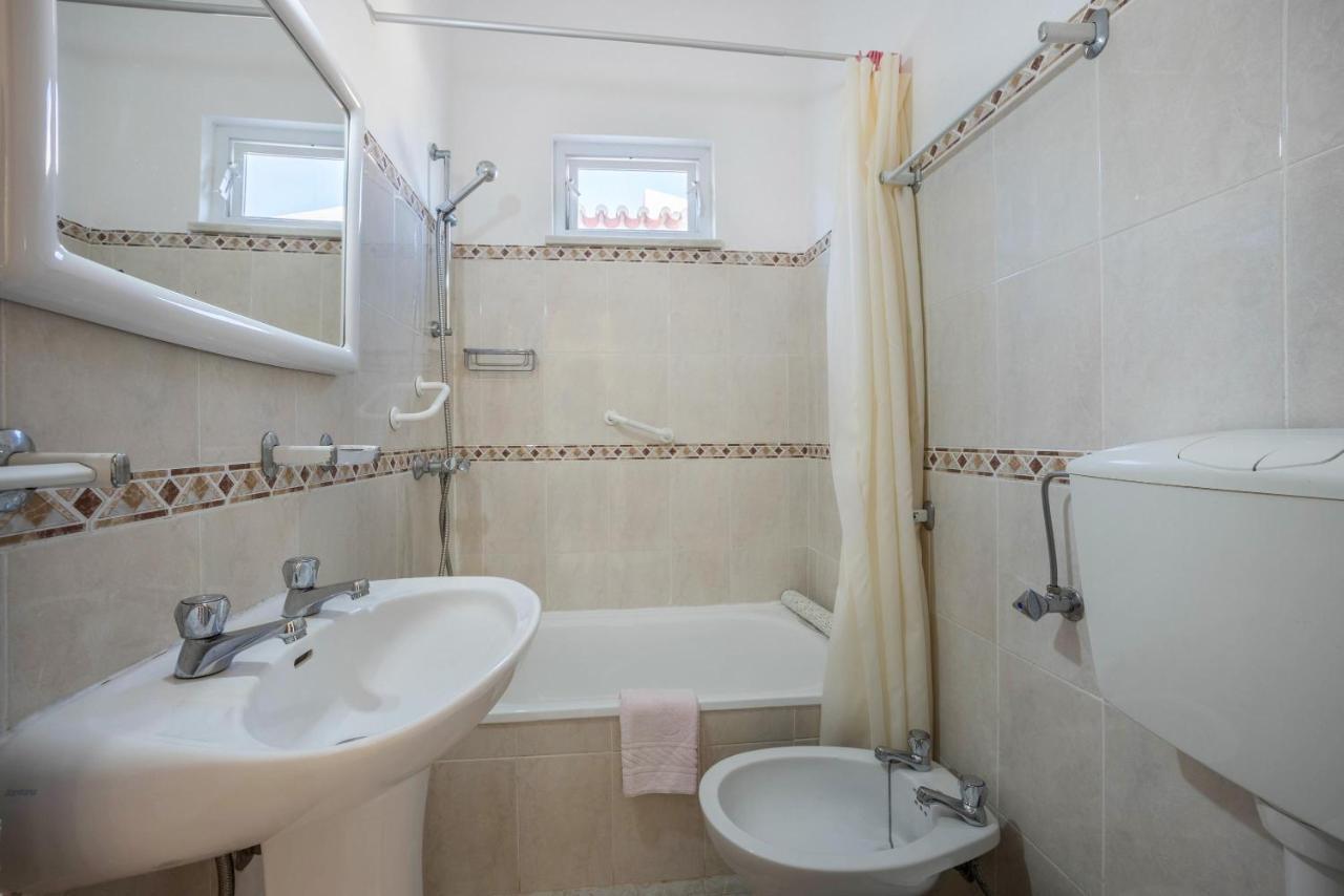 Villas Brites Nº2 Бургау Экстерьер фото
